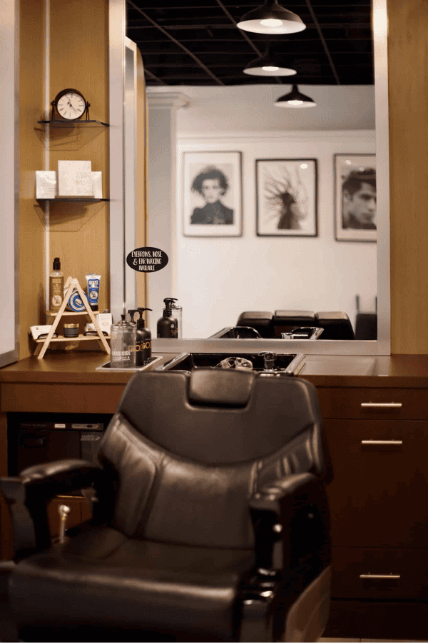 Inside 18|8 Fine Men's Salons, 4S Ranch San Diego